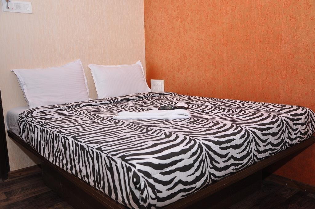 Hotel O Grand Inn Mumbai Ngoại thất bức ảnh